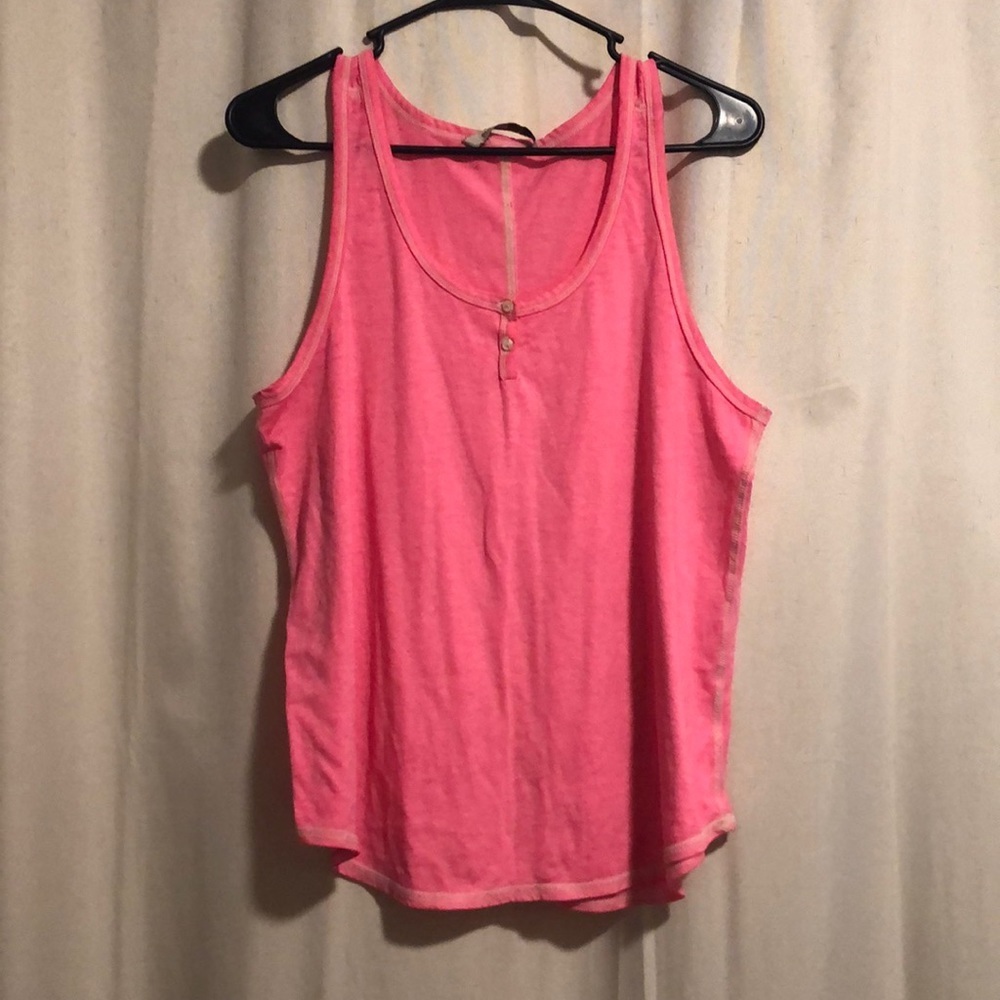🎉4 for $20 Old Navy Bright Pink Tank, size large